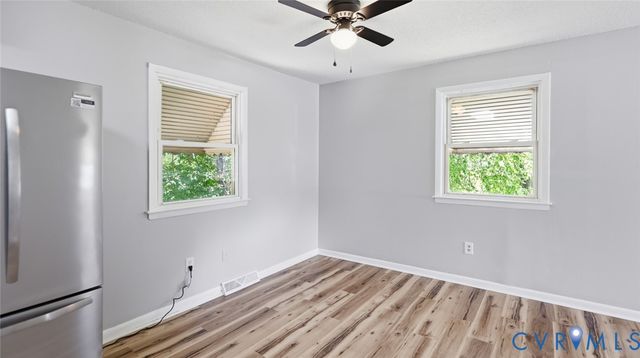 1810 Owens Ct, Hopewell, VA 23860