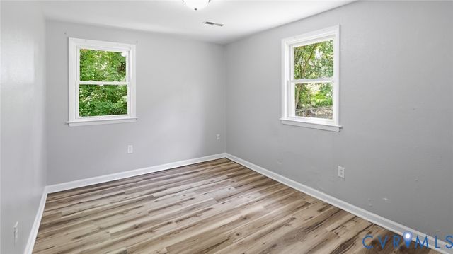 1810 Owens Ct, Hopewell, VA 23860