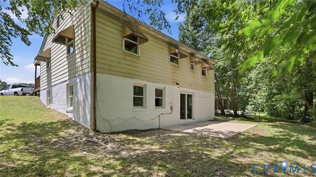 1810 Owens Ct, Hopewell, VA 23860