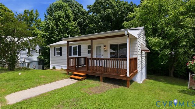 1810 Owens Ct, Hopewell, VA 23860