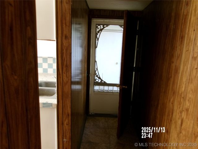 409 Highland Drive, Bartlesville, OK 74003