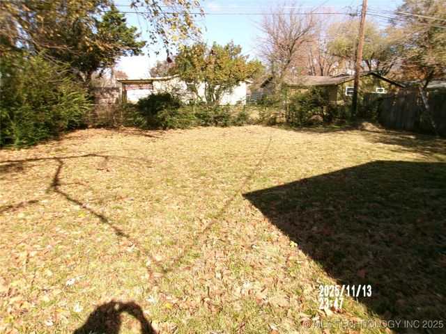 409 Highland Drive, Bartlesville, OK 74003