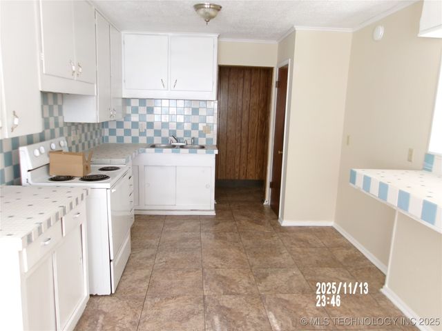 409 Highland Drive, Bartlesville, OK 74003