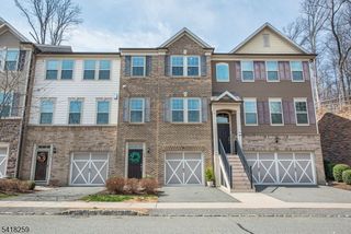 94 Albert Ct, Randolph Twp., NJ 07869