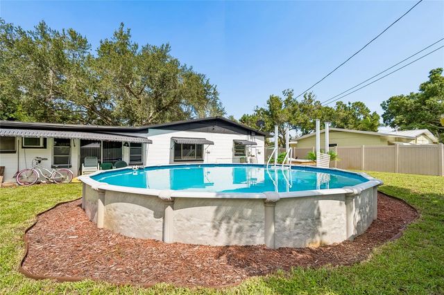 7846 12TH STREET N, St Petersburg, FL 33702