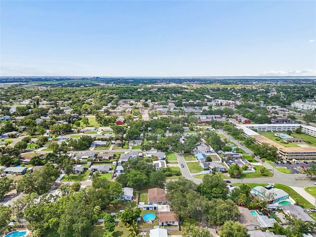 7846 12TH STREET N, St Petersburg, FL 33702