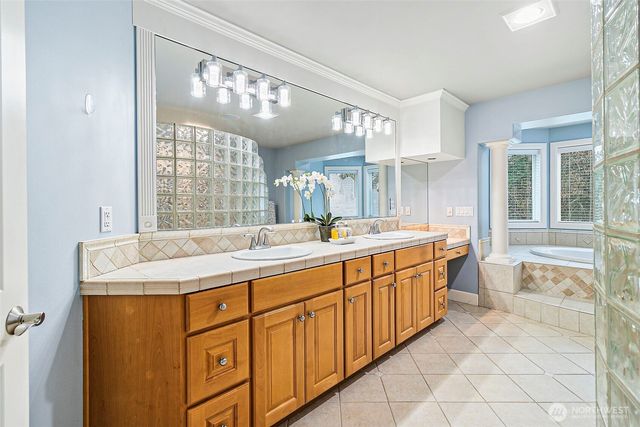 14225 SE 87th Place, Newcastle, WA 98059