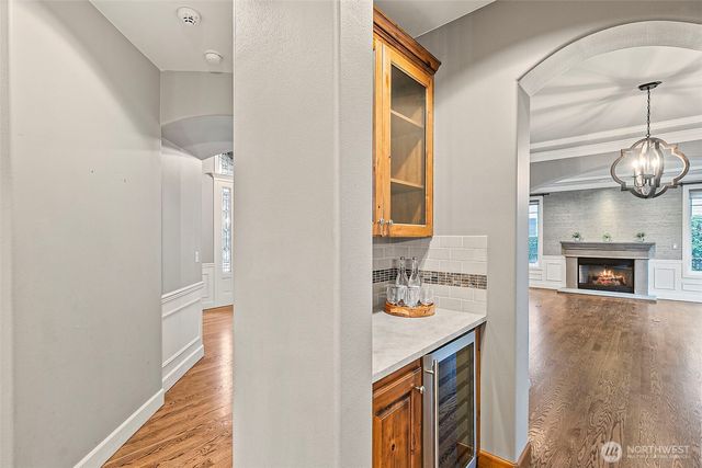 14225 SE 87th Place, Newcastle, WA 98059
