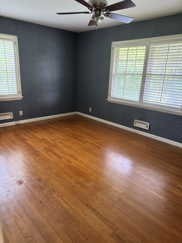 500 N Russell St, N, Portland, TN 37148