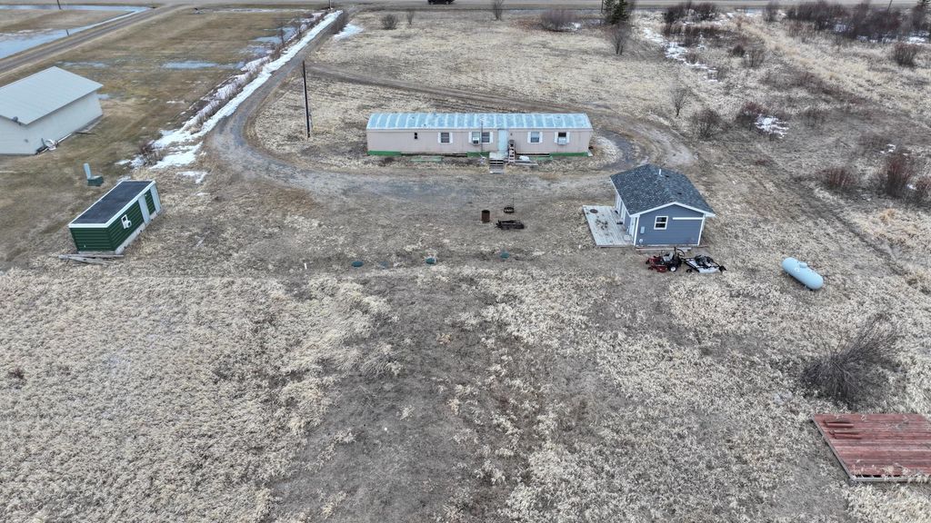 3030 40th Avenue NW, Baudette, MN 56623