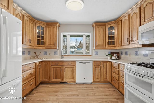 3820 Runestad Circle, Anchorage, AK 99502