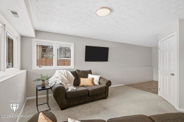 3820 Runestad Circle, Anchorage, AK 99502