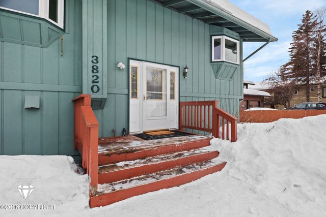 3820 Runestad Circle, Anchorage, AK 99502