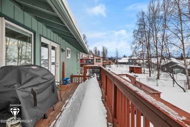 3820 Runestad Circle, Anchorage, AK 99502