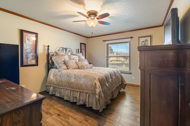 215 Somerset Street, Borger, TX 79007