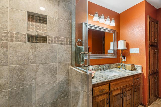 215 Somerset Street, Borger, TX 79007