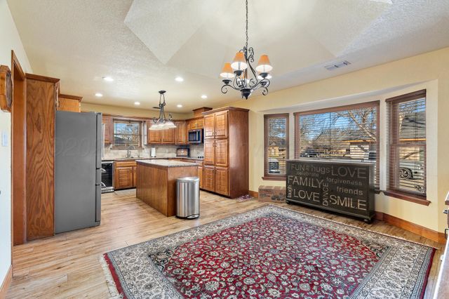 215 Somerset Street, Borger, TX 79007