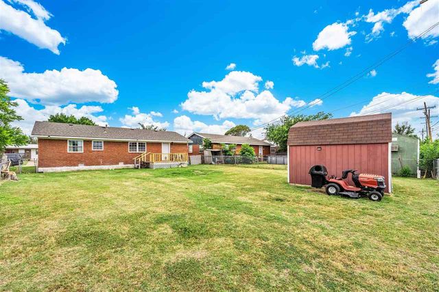 5361 NW Oak Ave, Lawton, OK 73505