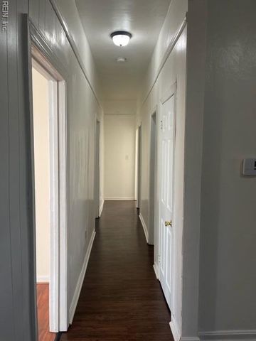 362 Ridgewell Ave Apt C, Norfolk, VA 23503