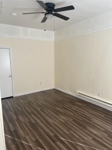 362 Ridgewell Ave Apt C, Norfolk, VA 23503