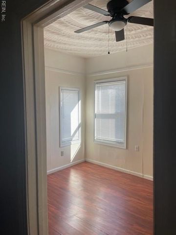 362 Ridgewell Ave Apt C, Norfolk, VA 23503