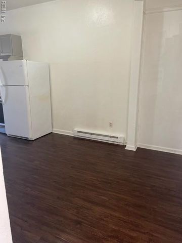 362 Ridgewell Ave Apt C, Norfolk, VA 23503