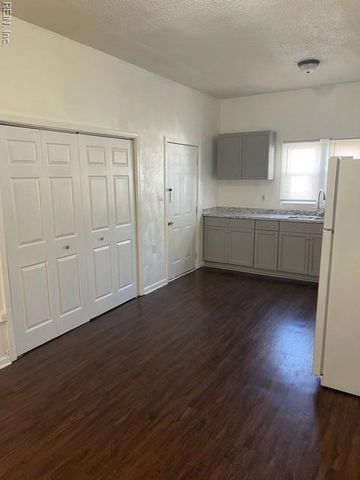362 Ridgewell Ave Apt C, Norfolk, VA 23503