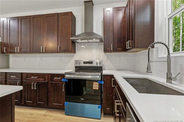 5116 Cardinal Circle, Sanford, NC 27332