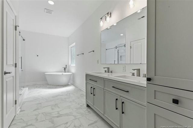 5116 Cardinal Circle, Sanford, NC 27332