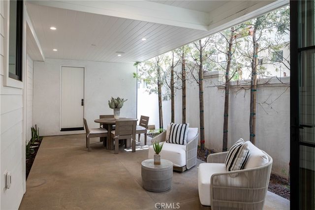 506 Goldenrod Ave, Corona Del Mar, CA 92625