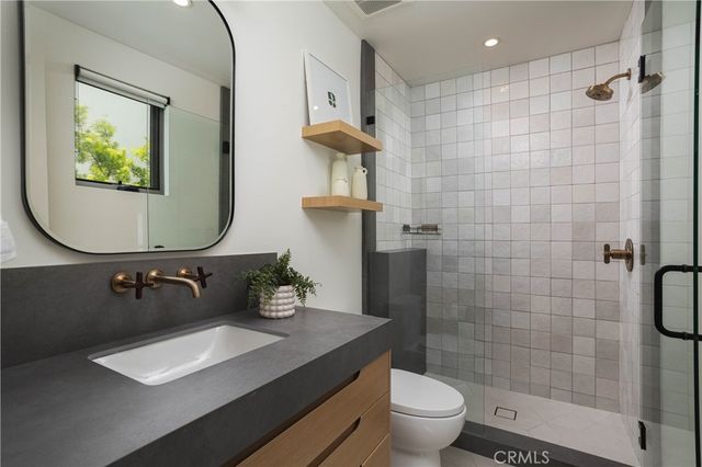 506 Goldenrod Ave, Corona Del Mar, CA 92625