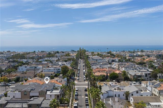 506 Goldenrod Ave, Corona Del Mar, CA 92625