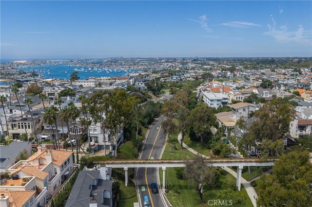 506 Goldenrod Ave, Corona Del Mar, CA 92625