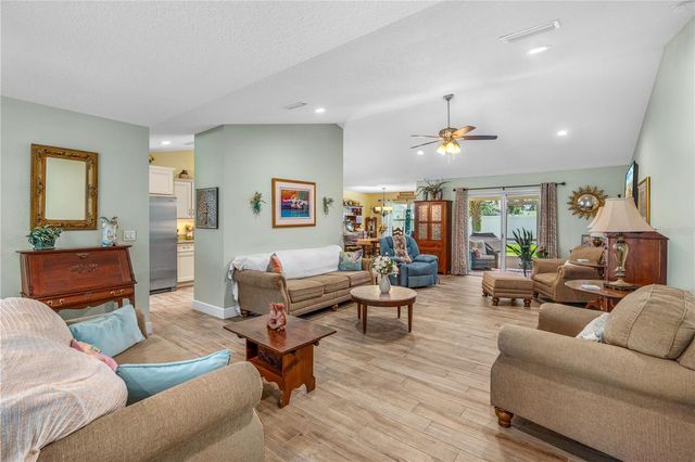 2513 QUEEN PALM DRIVE, Edgewater, FL 32141