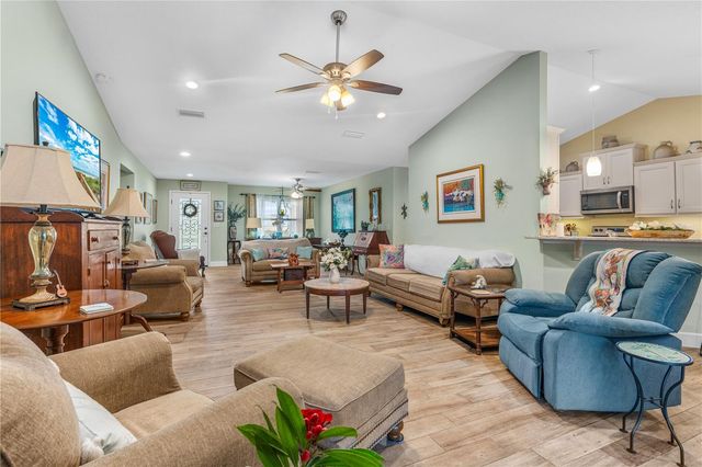 2513 QUEEN PALM DRIVE, Edgewater, FL 32141