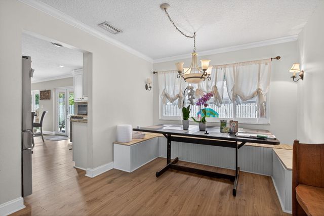 9862 NW 28th Place, Coral Springs, FL 33065