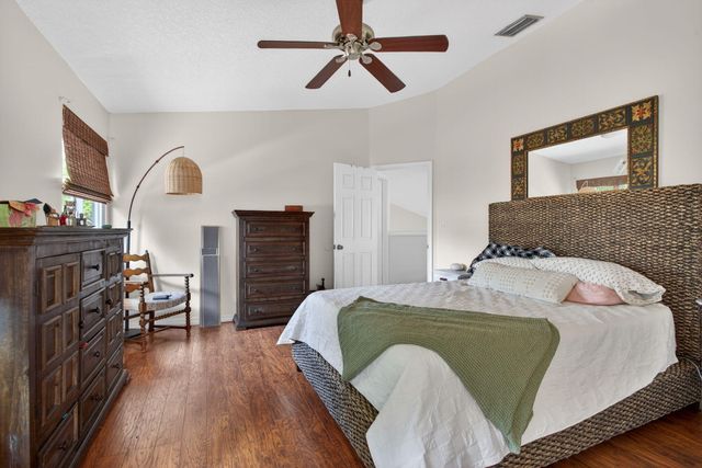 9862 NW 28th Place, Coral Springs, FL 33065