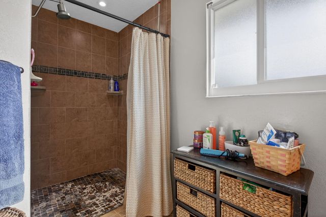 9862 NW 28th Place, Coral Springs, FL 33065