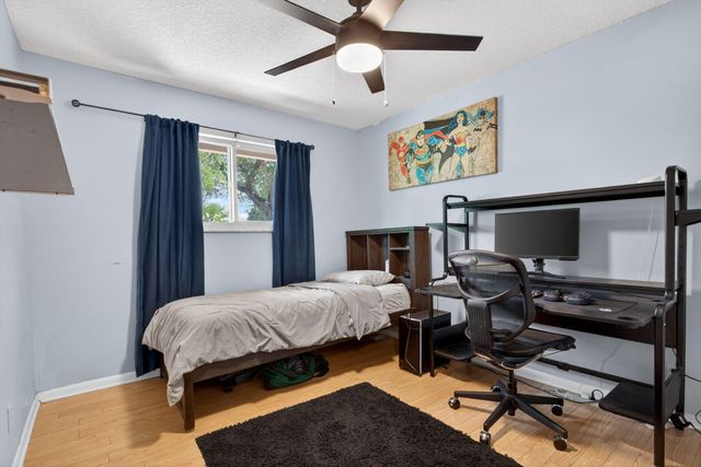 9862 NW 28th Place, Coral Springs, FL 33065