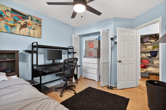 9862 NW 28th Place, Coral Springs, FL 33065