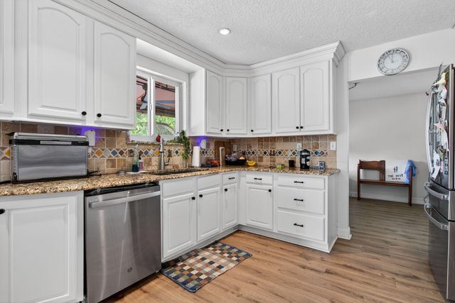 9862 NW 28th Place, Coral Springs, FL 33065