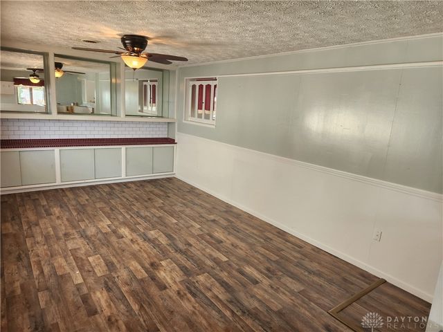 1124 Race Drive, Troy, OH 45373