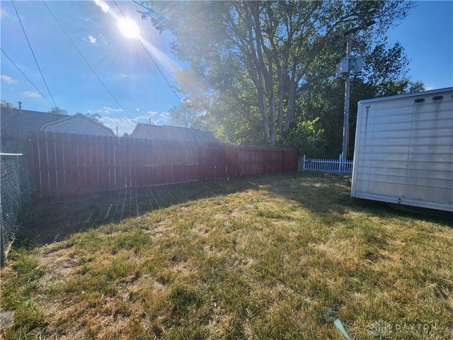 1124 Race Drive, Troy, OH 45373