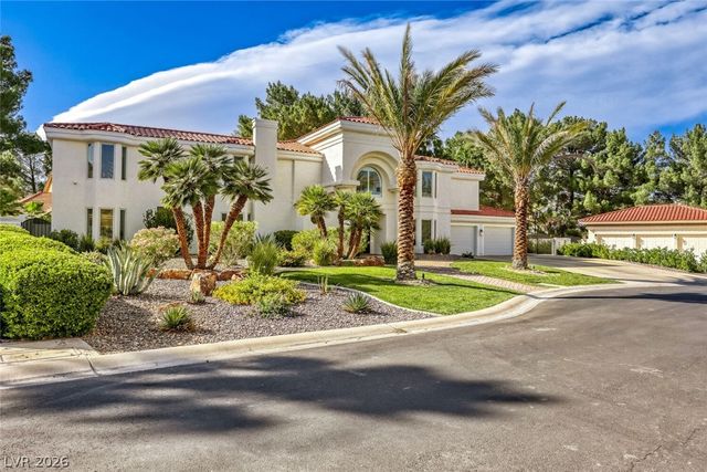 12 Congressional Court, Las Vegas, NV 89113