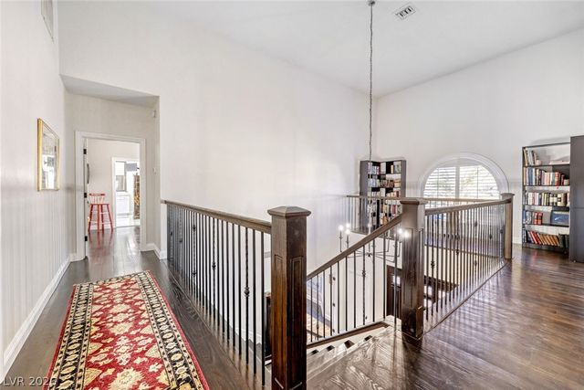 12 Congressional Court, Las Vegas, NV 89113