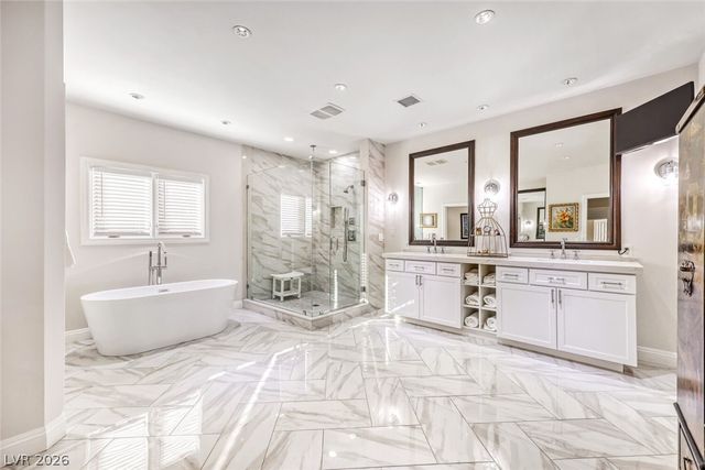 12 Congressional Court, Las Vegas, NV 89113
