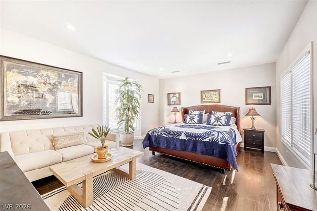 12 Congressional Court, Las Vegas, NV 89113