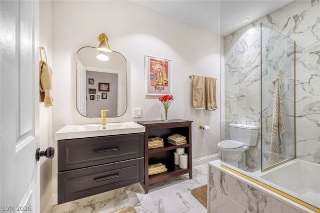 12 Congressional Court, Las Vegas, NV 89113