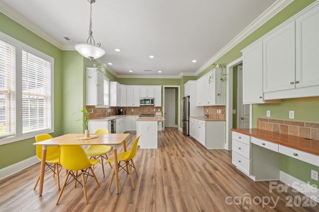 4109 Exbury Gardens Drive, Waxhaw, NC 28173