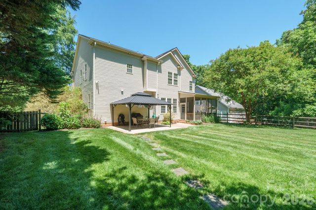 4109 Exbury Gardens Drive, Waxhaw, NC 28173